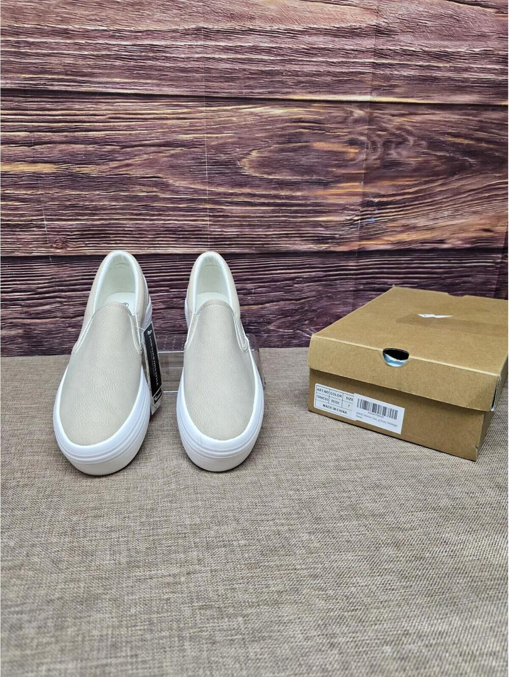 JABASIC  Casual Slip-on Platform Comfortable Loafer Shoes Size 7 Beige White